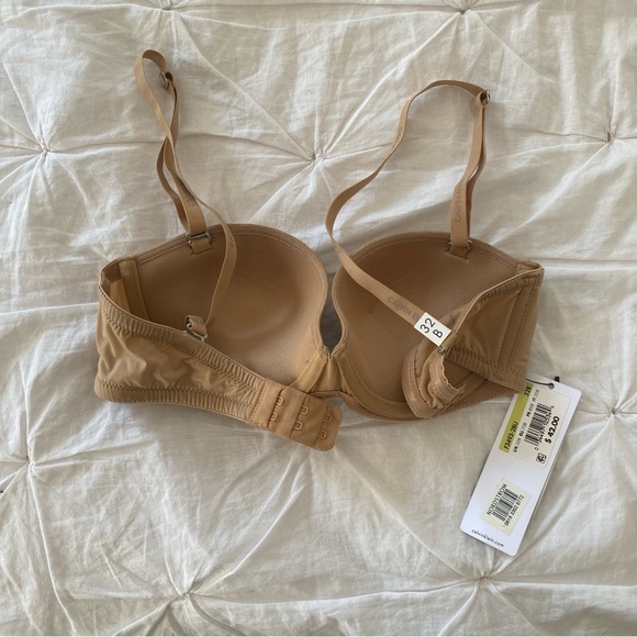 Calvin Klein Push Up T-shirt Bra - Picture 2 of 3